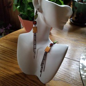 VINTAGE LOOK DANGLE EARRINGS, ROSE GOLD & GEMS